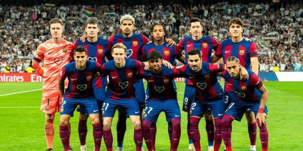 西甲国家德比！皇马主场死磕巴萨，榜首归属谁能抢占先机？